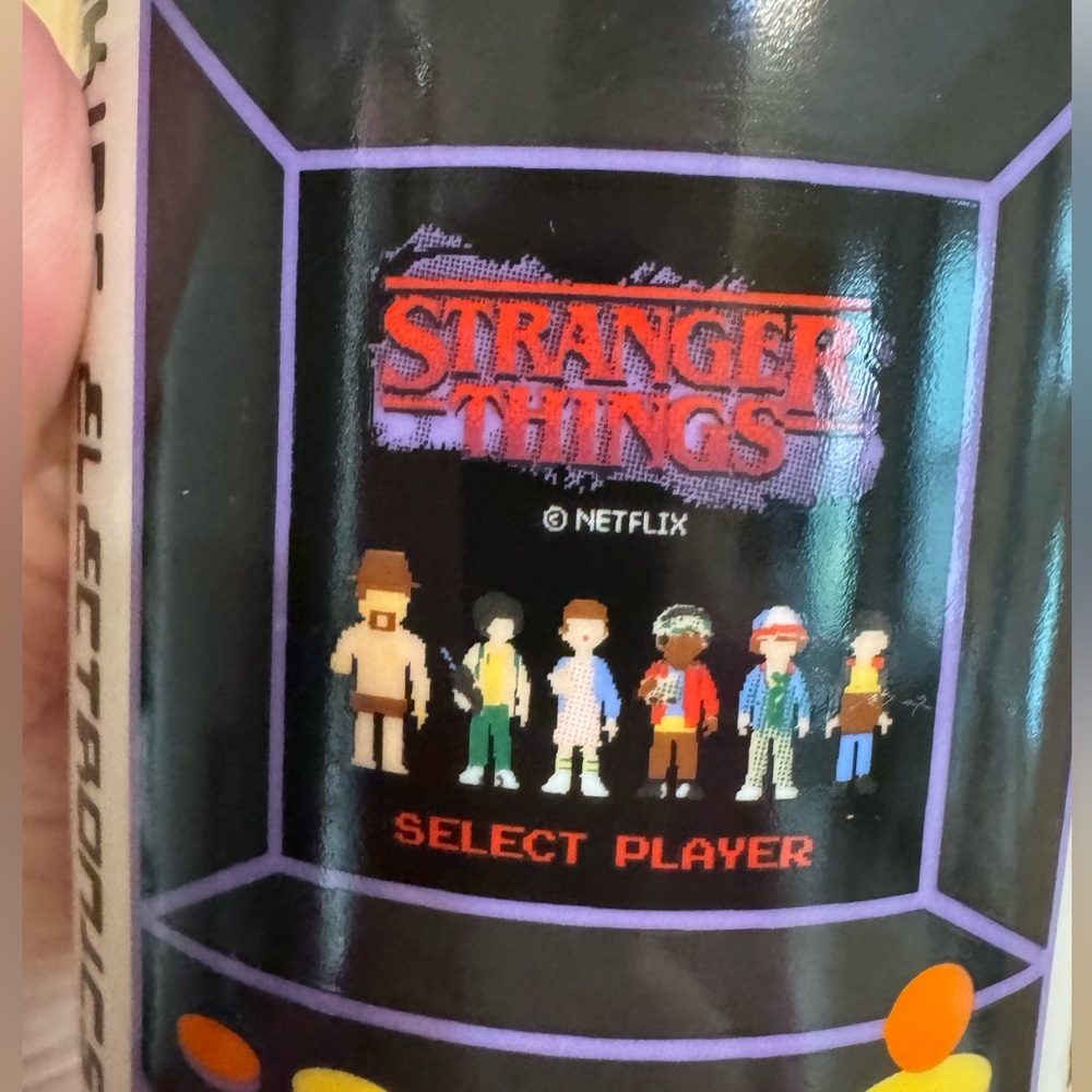Stranger Things Cup - Picture 8 of 11